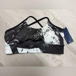 NWT Reebok Inline Women’s Sports Bra Racer Back Size Large Black/White